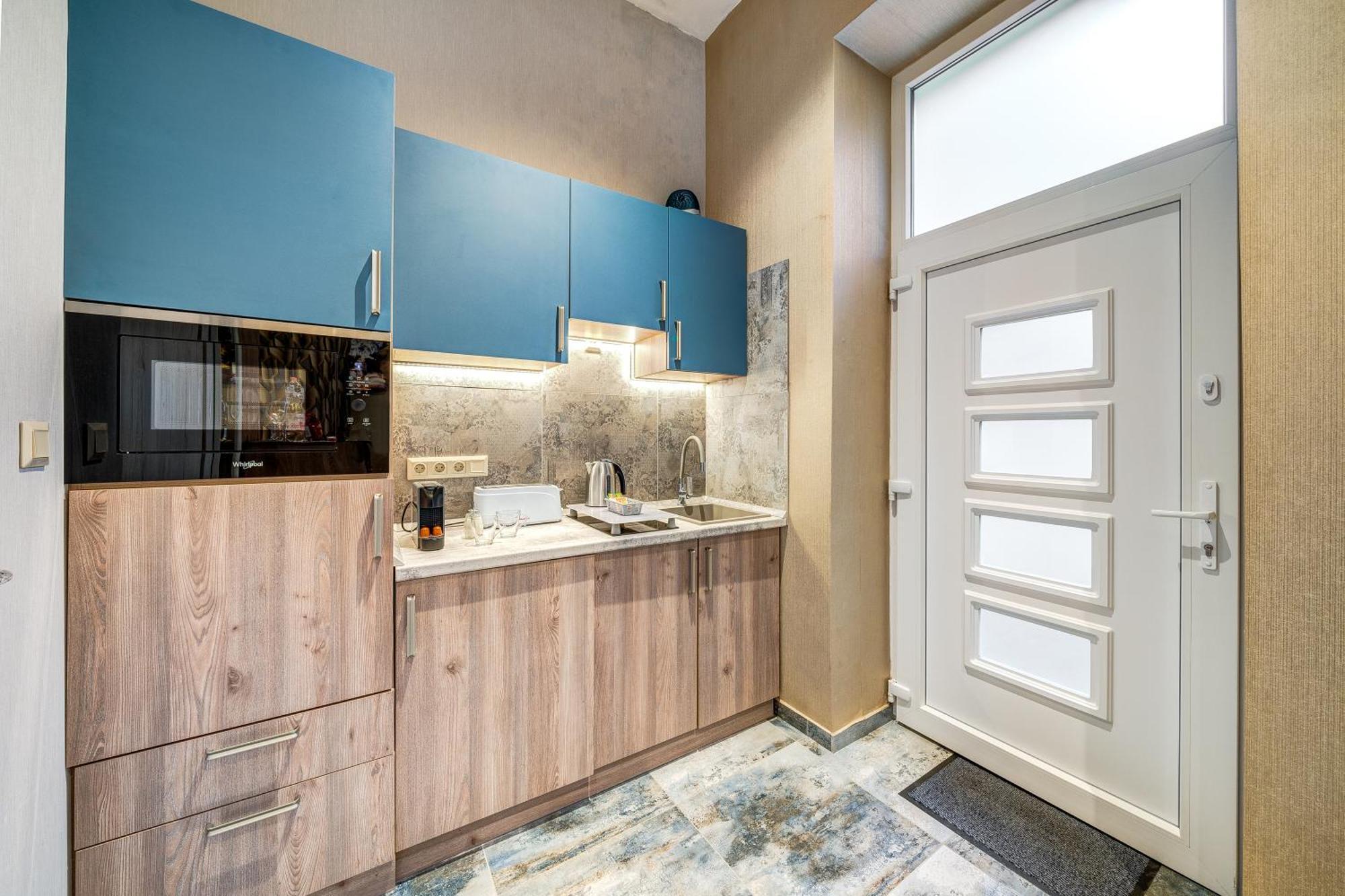 Budapest Magic Blue In Downtown Extérieur photo